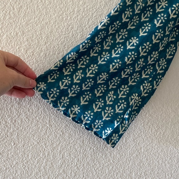 Irving & Fine Embroidered Split Neck Cotton Tunic - Picture 4 of 8